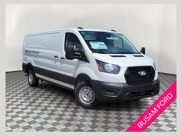 2026 Ford Transit Base