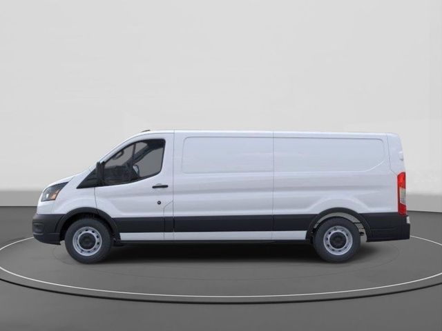 2026 Ford Transit Base