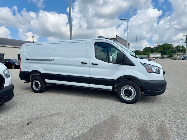 2026 Ford Transit Base