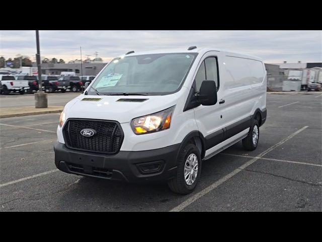 2026 Ford Transit Base