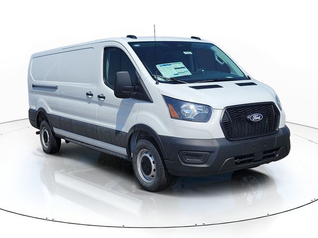 2026 Ford Transit Base
