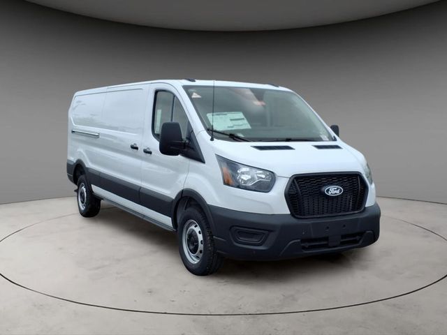 2026 Ford Transit Base