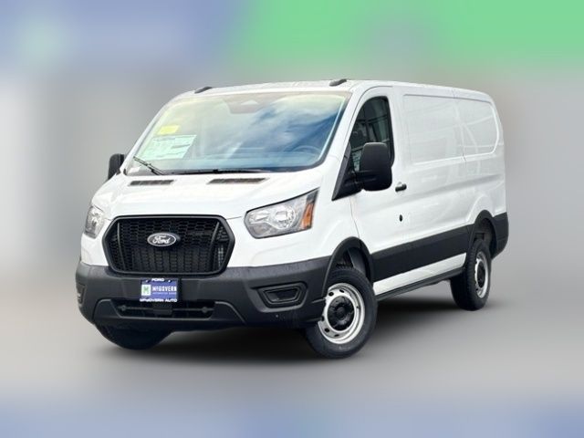 2026 Ford Transit Base