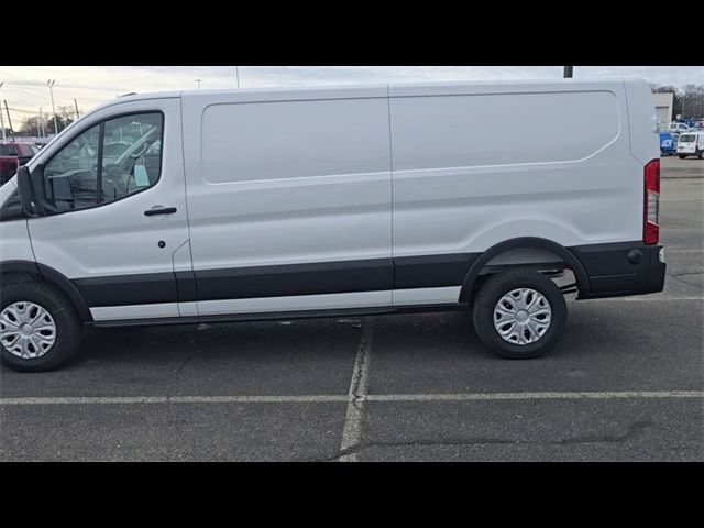 2026 Ford Transit Base