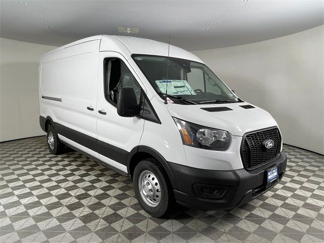 2026 Ford Transit Base