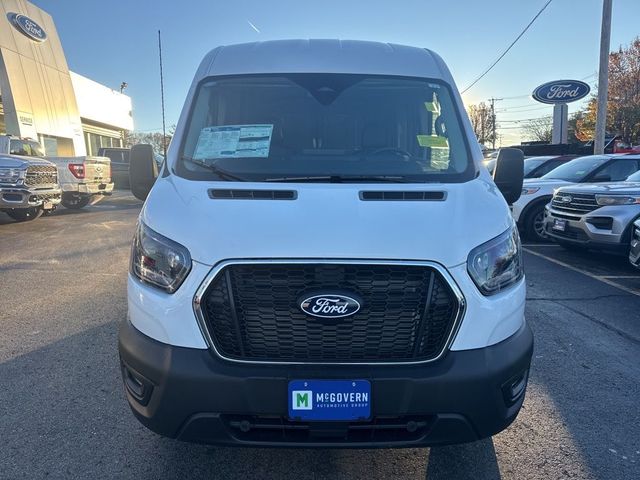 2026 Ford Transit Base