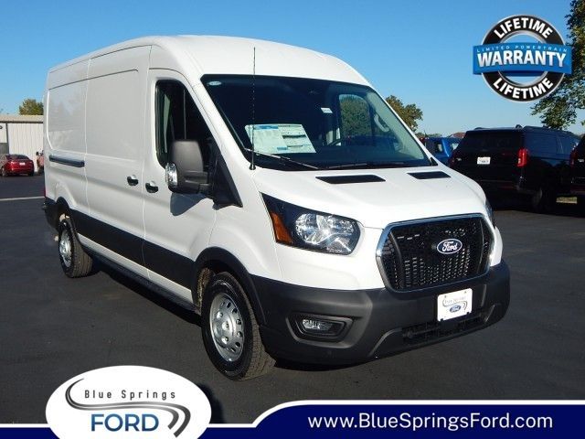 2026 Ford Transit Base