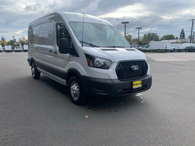 2026 Ford Transit Base