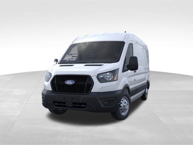 2026 Ford Transit Base