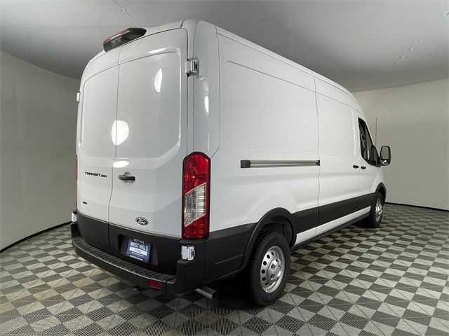 2026 Ford Transit Base