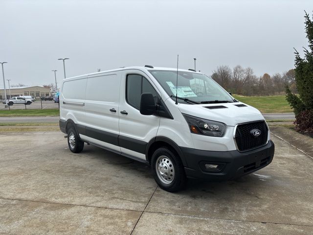 2026 Ford Transit Base