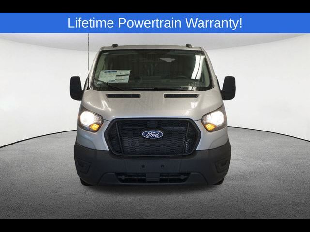 2026 Ford Transit Base