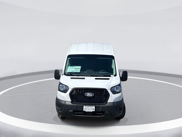 2026 Ford Transit Base