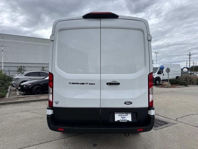 2026 Ford Transit Base