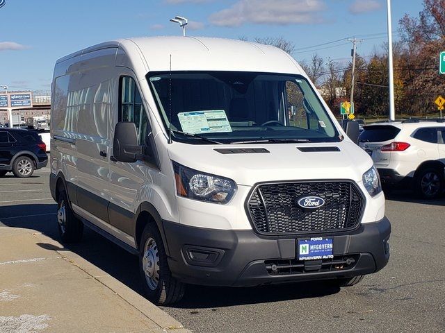 2026 Ford Transit Base