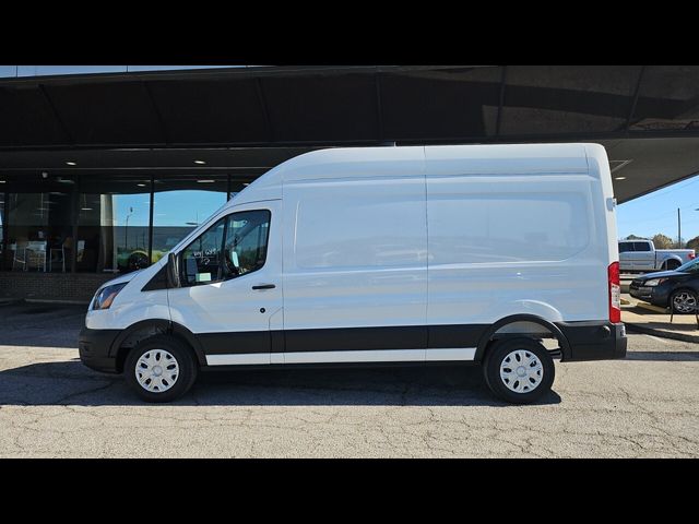 2026 Ford Transit Base