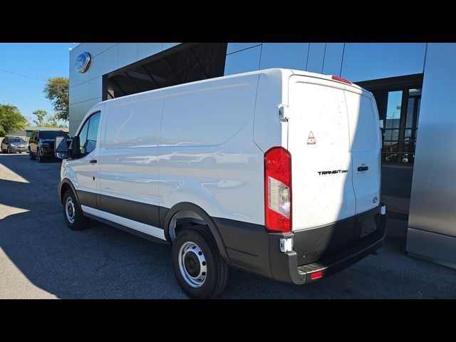 2026 Ford Transit Base
