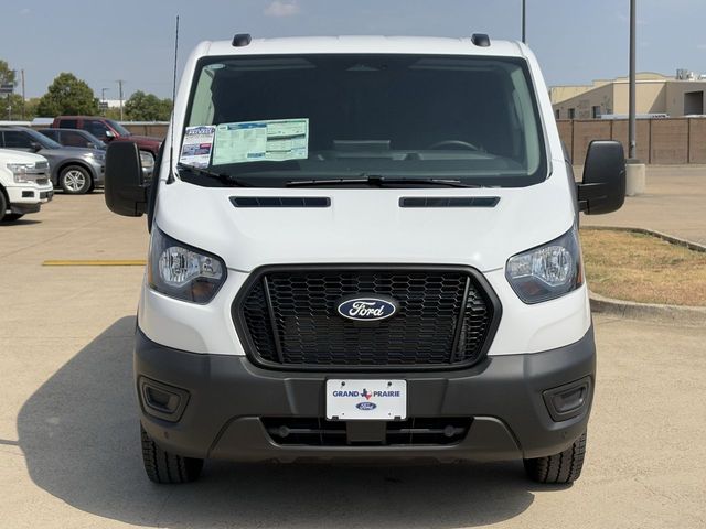 2026 Ford Transit Base