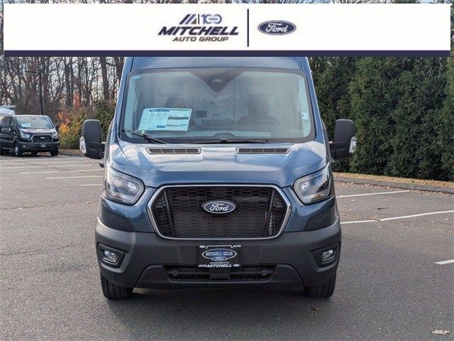 2026 Ford Transit Base