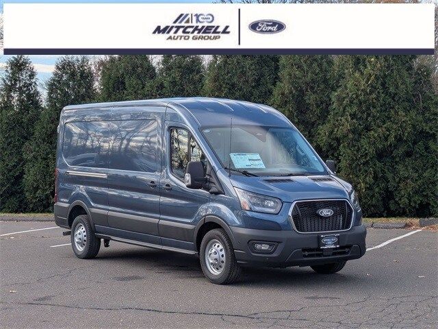 2026 Ford Transit Base