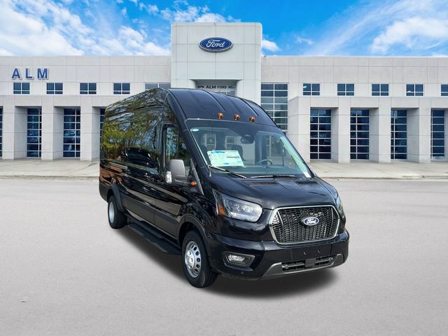 2026 Ford Transit XLT