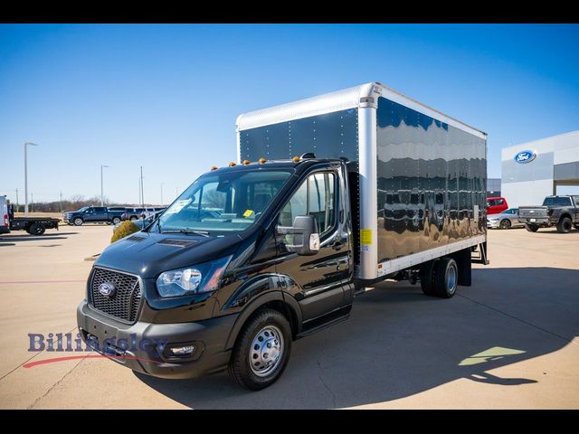 2026 Ford Transit Base