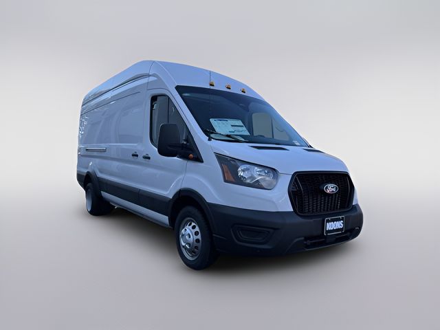 2026 Ford Transit Base
