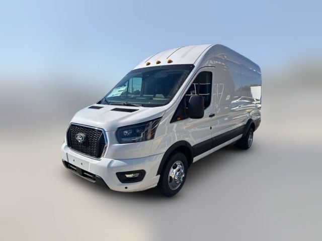 2026 Ford Transit Base