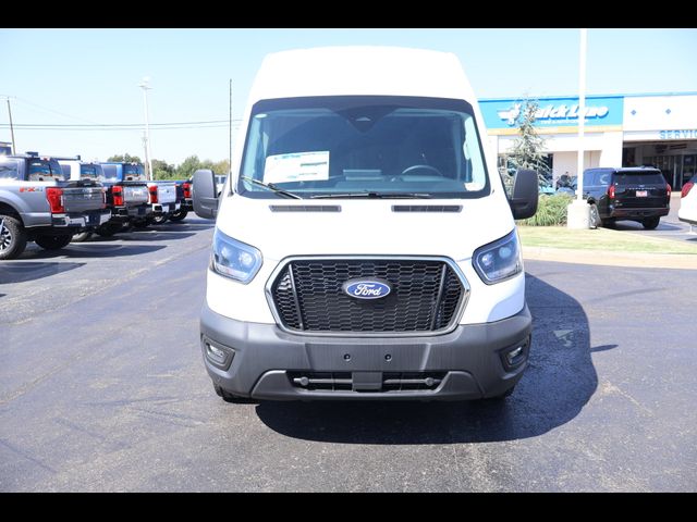 2026 Ford Transit Base