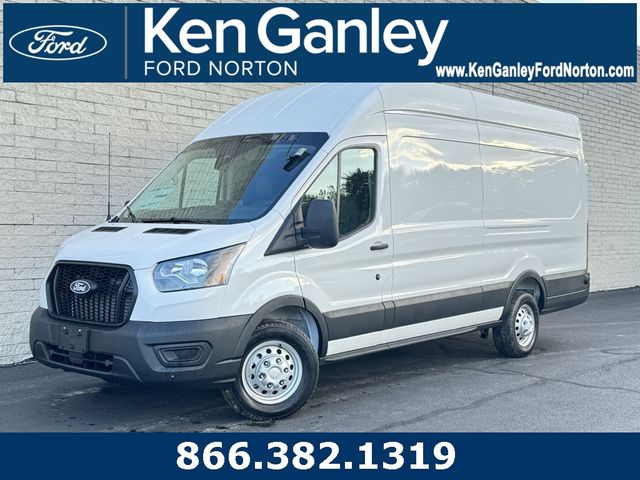 2026 Ford Transit Base