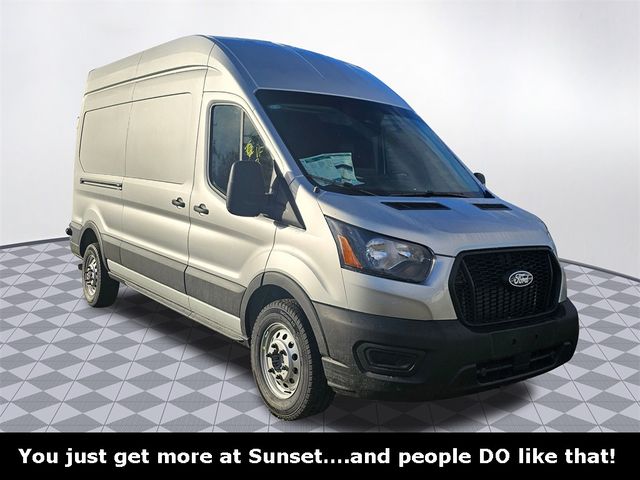 2026 Ford Transit Base
