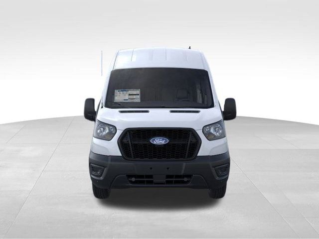 2026 Ford Transit Base