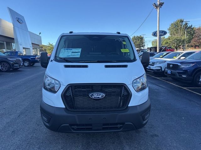 2026 Ford Transit Base