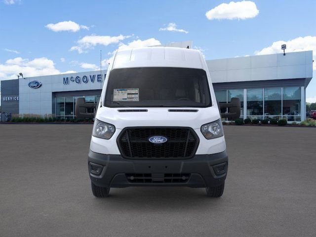 2026 Ford Transit Base