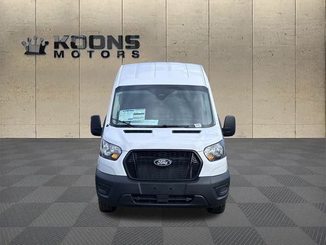 2026 Ford Transit Base