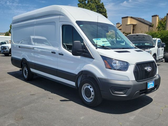 2026 Ford Transit Base