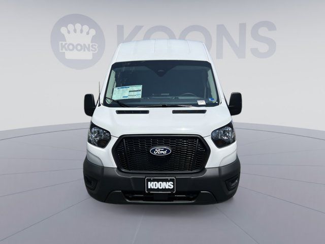 2026 Ford Transit Base