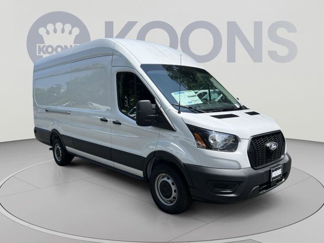 2026 Ford Transit Base
