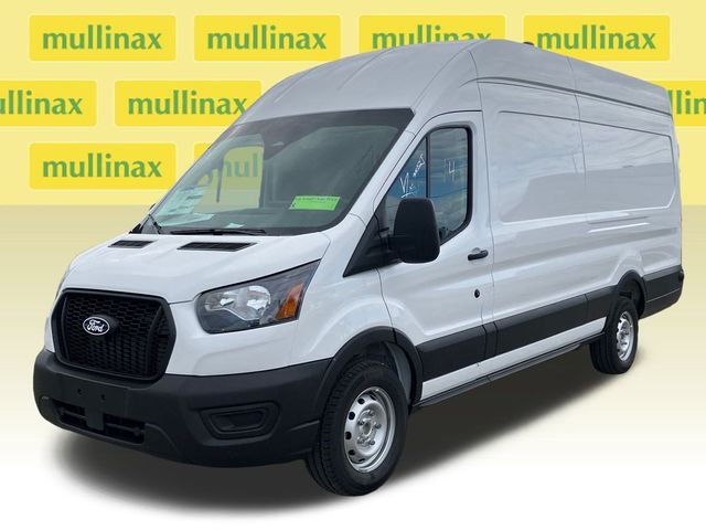 2026 Ford Transit Base