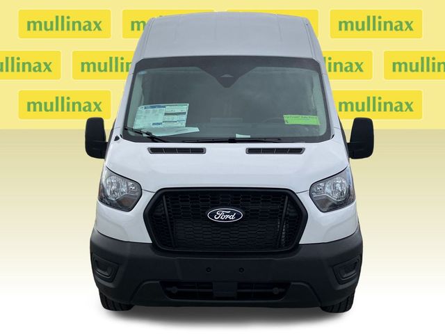 2026 Ford Transit Base