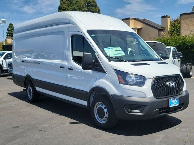 2026 Ford Transit Base