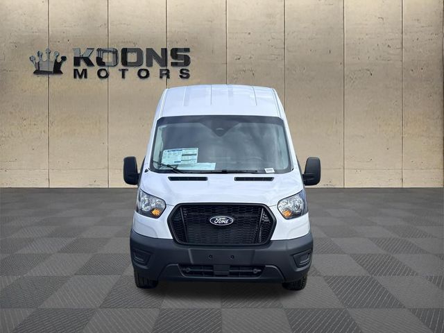 2026 Ford Transit Base