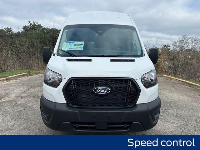 2026 Ford Transit Base