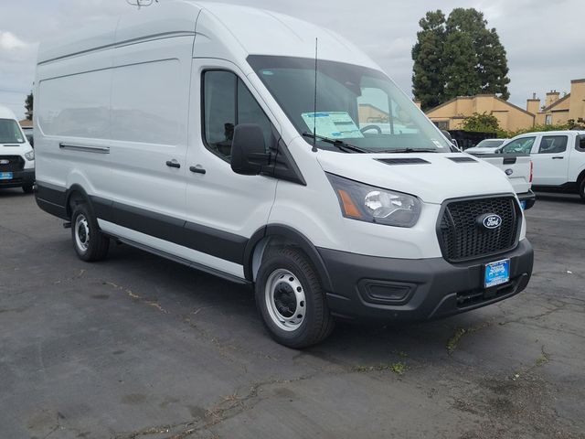 2026 Ford Transit Base