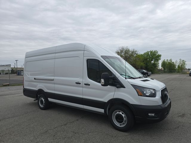 2026 Ford Transit Base