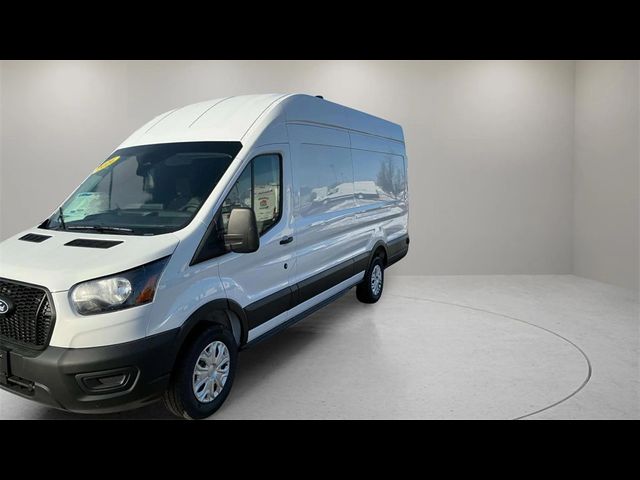 2026 Ford Transit Base