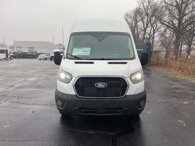 2026 Ford Transit Base