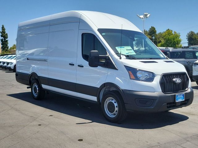 2026 Ford Transit Base