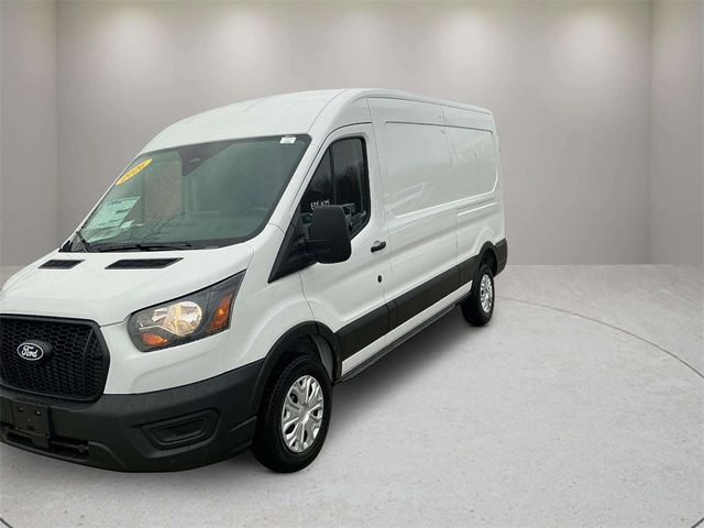 2026 Ford Transit Base