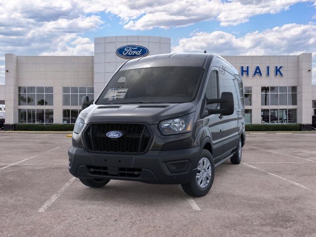 2026 Ford Transit Base